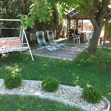 Rozsakert 3*